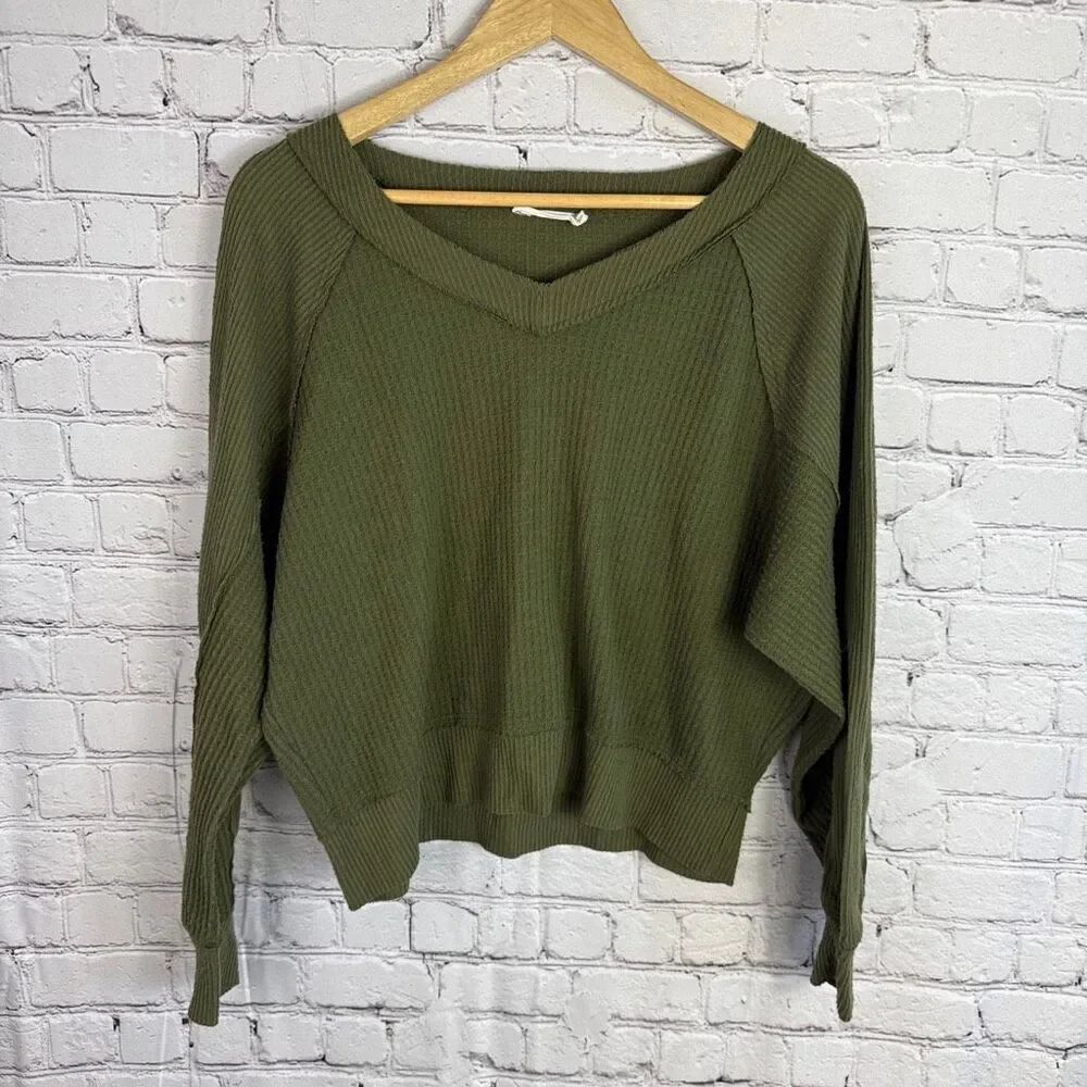 LUSH Thermal V Neck Top Size Large